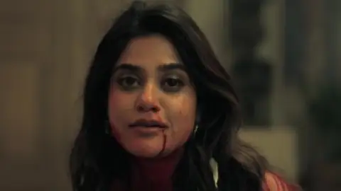 Still 7 of Ziddi Ishq (Season 1) DS4K WEB-DL [Hindi DD5.1] 4K 1080p 720p & 480p [x264/HEVC] HD | ALL Episodes [JioHotStar Series]