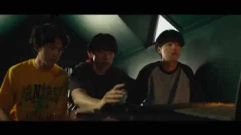 Still 6 of Troll Factory (2024) WEB-DL [Hindi (ORG 2.0) & Korean] 1080p 720p & 480p Dual Audio [x264/10Bit-HEVC]