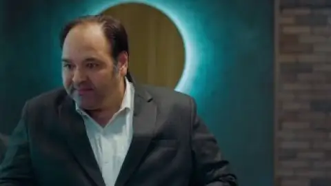 Still 1 of Ek Farzi Love Story (Season 1) Hindi WEB-DL 1080p 720p & 480p x264 DD5.1