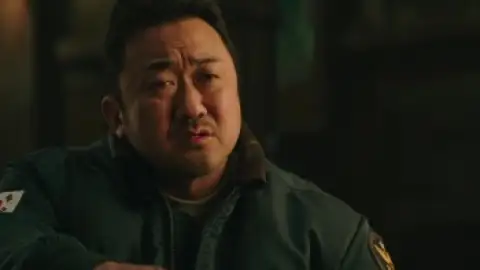 Still 6 of The Bad Guys: Reign of Chaos (2019) BluRay [Hindi (ORG 2.0) & Korean] 1080p 720p & 480p Dual Audio [x264/10Bit-HEVC]