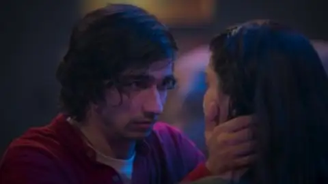 Still 6 of Auron Mein Kahan Dum Tha (2024) WEB-DL [Hindi DD5.1] 4K 1080p 720p & 480p [x264/HEVC]