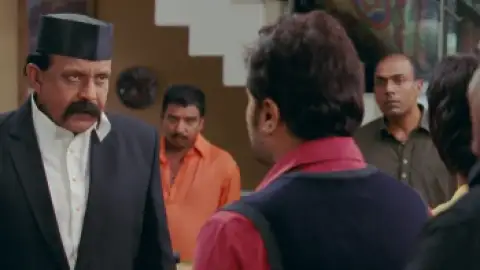 Still 4 of Khiladi 786 (2012) BluRay [Hindi 5.1] 1080p 720p & 480p [x264/10Bit-HEVC]