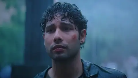 Still 10 of Do Deewane Seher Mein (2026) HQ-HDTC Hindi (LiNE) 1080p 720p & 480p [x264/HEVC]
