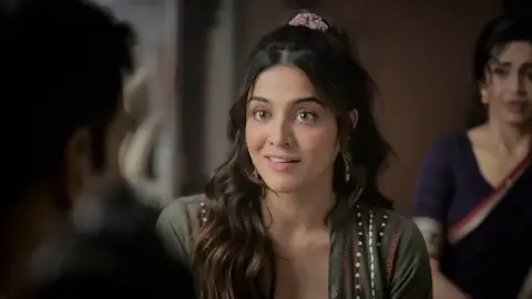 Still 7 of Bhooth Bangla (2026) V3 HQ-HDTC Hindi (LiNE) 1080p 720p & 480p [x264/HEVC]