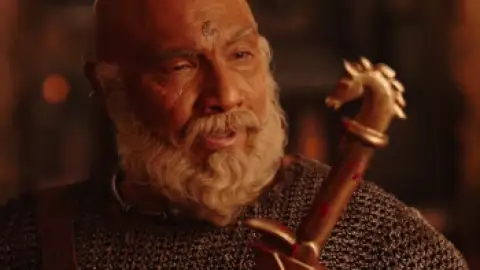 Still 2 of Bahubali: The Beginning (2015) BluRay [Hindi DD5.1] 1080p 720p & 480p [x264/10Bit-HEVC]