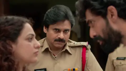 Still 4 of Bheemla Nayak (2022) WEB-DL [Hindi (ORG 5.1) & Telugu] 1080p 720p & 480p Dual Audio [x264/HEVC] HD