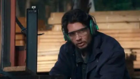 Still 3 of Caught (Season 1) WEB-DL [Hindi (ORG 5.1) & English] 1080p 720p & 480p x264 Dual Audio DD5.1 | NF Series