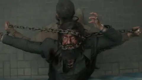 Still 11 of Dhurandhar: The Revenge (2026) DS4K WEB-DL [Hindi DD5.1] 4K 1080p 720p & 480p [x264/10Bit-HEVC] | [Raw & UnDekha]