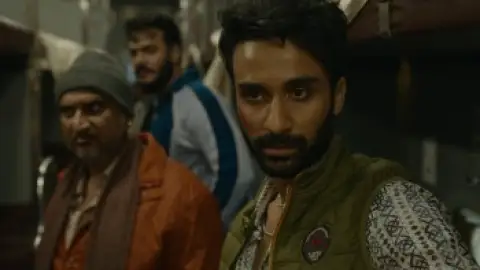 Still 4 of Kill (2024) WEB-DL [Hindi DD5.1] 4K 1080p 720p & 480p [x264/10Bit-HEVC]