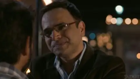 Still 1 of Jolly LLB (2013) BluRay [Hindi DD5.1] 1080p 720p & 480p [x264/HEVC]