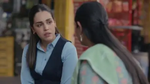 Still 4 of Maamla Legal Hai (Season 2) WEB-DL [Hindi DD5.1] 1080p 720p & 480p [x264/ESubs] | NF Series