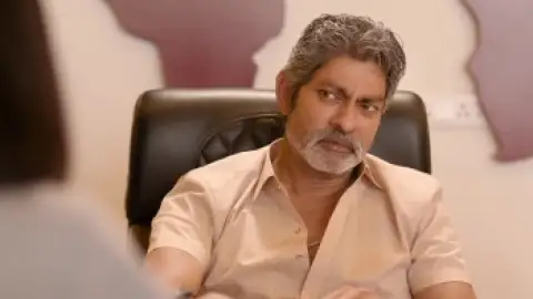 Still 3 of FCUK: Father Chitti Umaa Kaarthik (2021) WEB-DL [Hindi (DD2.0) & Telugu] 1080p 720p & 480p Dual Audio [x264/HEVC