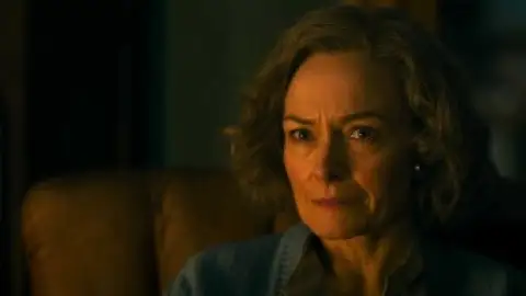 Still 3 of Lockerbie: A Search for Truth (Season 1) WEB-DL [Hindi (ORG 2.0) & English] 4K 1080p 720p & 480p [x264/10Bit-HEVC] | [ALL Episodes]