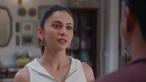 Still 3 of De De Pyaar De 2 (2025) WEB-DL [Hindi DD5.1] 4K 1080p 720p & 480p [x264/HEVC]