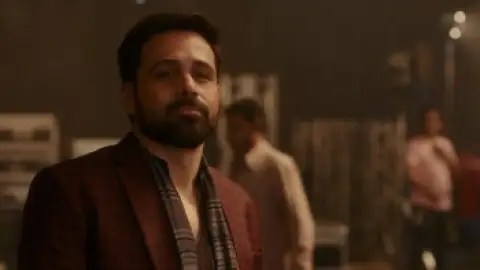 Still 2 of ShowTime (Season 1) WEB-DL [Hindi DD5.1] 4K 1080p 720p & 480p [x264/HEVC] HD | ALL Episodes [HotStar Series]