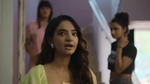 Still 4 of Dil Dosti Dilemma (Season 1) WEB-DL [Hindi DD5.1] 1080p 720p & 480p [x264/ESubs] HD | ALL Episodes [PrimeVideo Series]