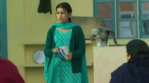 Still 2 of Raavi De Kande (2025) WEB-DL [Punjabi DD2.0] 1080p 720p & 480p [x264/HEVC]