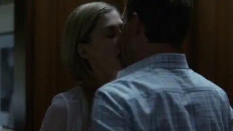 Still 5 of Gone Girl (2014) BluRay [English DD5.1] 1080p 720p & 480p [x264/10Bit-HEVC]