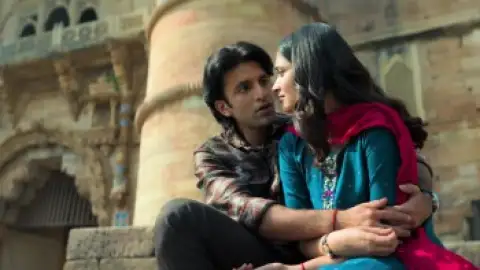 Still 2 of The Kerala Story 2 Goes Beyond (2026) DS4K WEB-DL [Hindi DD5.1] 4K 1080p 720p & 480p [x264/HEVC]