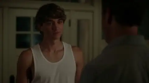 Still 5 of The Summer I Turned Pretty (Season 1) WEB-DL [Hindi (DD5.1) & English] 4K 1080p 720p & 480p x264 | PrimeVideo Series