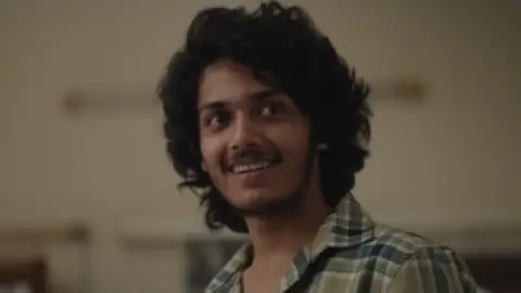 Still 3 of Court – State Vs. A Nobody (2025) WEB-DL [Hindi (DD5.1) & Telugu] 4K 1080p 720p & 480p Dual Audio [x264/10Bit-HEVC]