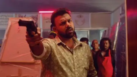 Still 1 of Santhana Prapthirasthu (2025) WEB-DL [Hindi (DD5.1) & Telugu] 1080p 720p & 480p Dual Audio [x264/HEVC]