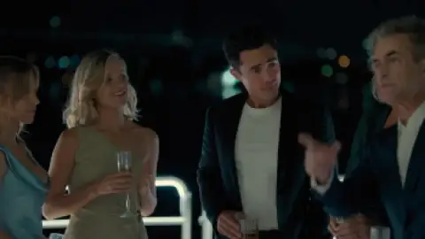 Still 4 of Anyone But You (2023) WEB-DL [Hindi (ORG 5.1) + English] 1080p 720p & 480p Dual Audio [x264/10Bit-HEVC]