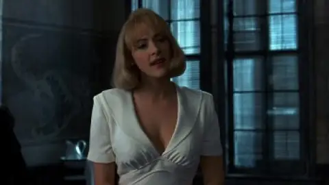 Still 2 of Addams Family Values (1993) BluRay [Hindi (ORG 2.0) & English] 4K 1080p 720p & 480p Dual Audio [x264/10Bit-HEVC]