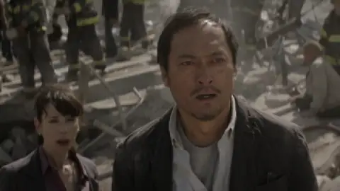 Still 7 of Godzilla (2014) BluRay [Hindi (ORG 5.1) + English] 4K 1080p 720p & 480p Dual Audio [x264/10Bit-HEVC]