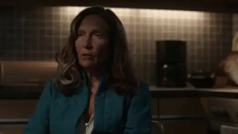 Still 4 of Dark (Season 3) WEB-DL [English (ORG 5.1) & German] 1080p 720p & 480p x264 Dual Audio DD5.1