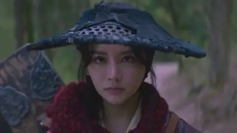 Still 6 of The Demon Hunter (2025) WEB-DL [Hindi (DD2.0) & Chinese] 1080p 720p & 480p Dual Audio [x264/10Bit-HEVC]