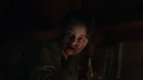 Still 5 of Evil Dead Rise (2023) BluRay [Hindi (ORG 5.1) & English] 4K 1080p 720p & 480p Dual Audio [x264/10Bit-HEVC]
