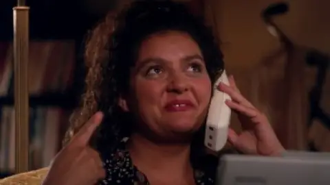 Still 5 of Denise Calls Up (1995) BluRay [Hindi (DD2.0) & English] 1080p 720p & 480p Dual Audio [x264/ESubs]
