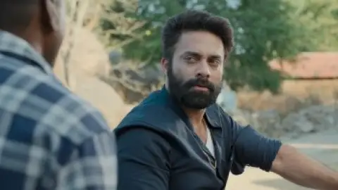 Still 2 of Dhandoraa (2025) WEB-DL [Hindi (DD5.1) & Telugu] 4K 1080p 720p & 480p Dual Audio [x264/10Bit-HEVC]