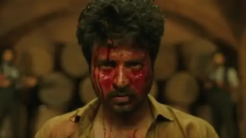 Still 8 of Doctor (2021) UNCUT WEB-DL [Hindi (DD5.1) & Tamil] 4K 1080p 720p & 480p Dual Audio [x264/10Bit-HEVC]
