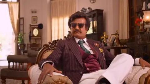 Still 6 of Lingaa (2014) UNCUT BluRay [Hindi (DD5.1) & Tamil] 1080p 720p & 480p Dual Audio [x264/10Bit-HEVC]