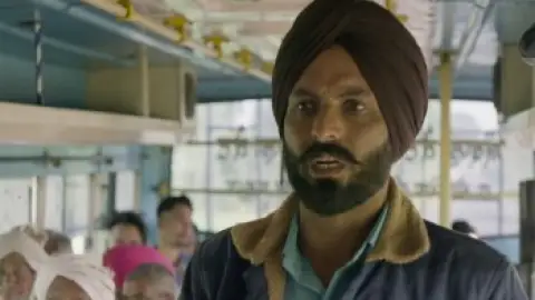 Still 1 of Dakuaan Da Munda 2 (2022) WEB-DL [Punjabi DD5.1] 1080p 720p & 480p [x264/HEVC]