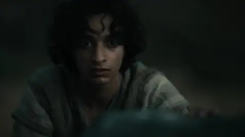 Still 1 of House of David (Season 1) WEB-DL [Hindi (ORG 5.1) & English] 4K 1080p 720p & 480p [x264/10Bit-HEVC] | [ALL Episodes] | PrimeVideo Series