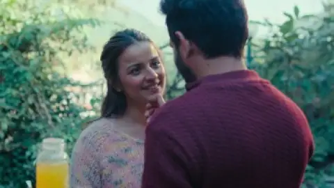 Still 2 of Musafir Cafe (Season 1) WEB-DL [Hindi DD5.1] 4K 1080p 720p & 480p [x264/HEVC] HD | ALL Episodes [NF Series]