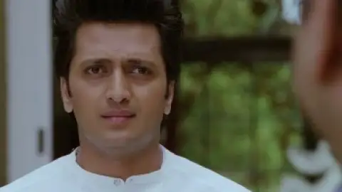 Still 3 of Housefull 2 (2012) BluRay [Hindi DD5.1] 1080p 720p & 480p [x264/HEVC]
