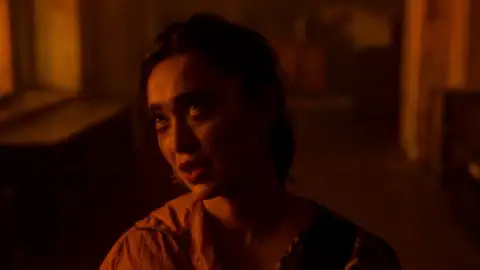 Still 4 of Delhi Crime (Season 3) WEB-DL [Hindi DD5.1] 4K 1080p 720p & 480p [x264/10Bit-HEVC] HD | NF Series