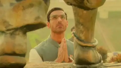 Still 2 of Satyameva Jayate 2 (2021) Hindi HDCAM 1080p 720p & 480p x264 [HD-CamRip]