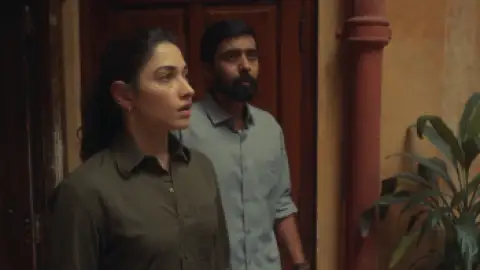 Still 3 of Aakhri Sach (Season 1) WEB-DL [Hindi DD5.1] 1080p 720p & 480p [x264/HEVC] HD | ALL Episodes [HotStar Series]