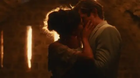 Still 7 of Maxton Hall: The World Between Us (Season 1) WEB-DL [Hindi (ORG 5.1) & English] 1080p 720p & 480p [x264/ESubs] | [ALL Episodes] | PrimeVideo Series