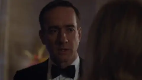 Still 2 of Succession (Season 1) BluRay [Hindi (ORG 2.0) & English] 1080p 720p & 480p [x264/HEVC] | [ALL Episodes] | HBO Series