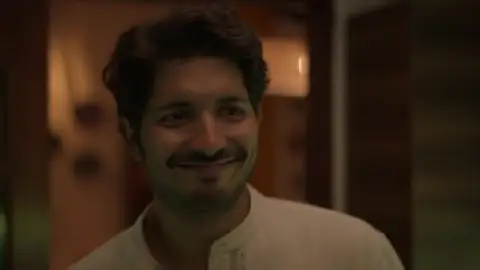 Still 6 of The Great Shamsuddin Family (2025) WEB-DL [Hindi DD5.1] 4K 1080p 720p & 480p [x264/HEVC]