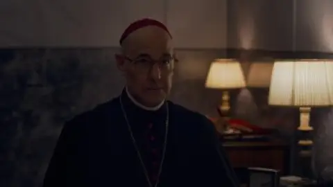 Still 1 of Conclave (2024) BluRay [Hindi (DD2.0) & English] 4K 1080p 720p & 480p Dual Audio [x264/10Bit-HEVC]