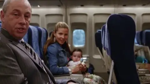 Still 2 of Snakes on a Plane (2006) BluRay [Hindi (ORG 5.1) & English] 1080p 720p & 480p Dual Audio [x264/ESubs]
