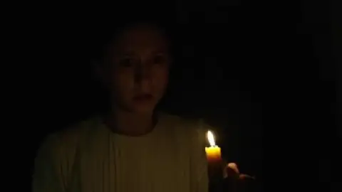Still 3 of The Nun (2018) BluRay [Hindi (ORG 5.1) & English] 1080p 720p & 480p Dual Audio [x264/ESubs]