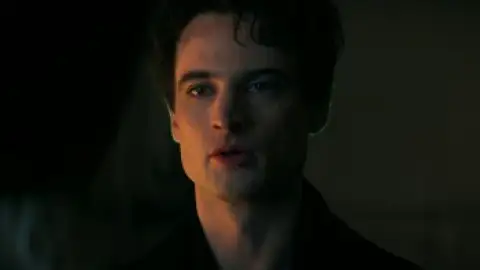 Still 5 of The Sandman (Season 2) WEB-DL [Hindi (DD5.1) & English] 1080p 720p & 480p [x264/10Bit-HEVC] | NF Series | [Special EP Added]